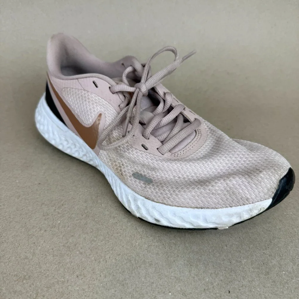 Nike Revolution 5, Barley Rose, Women's 9 - Picture 2 of 9